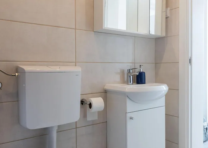 Semi - One Bedroom With Terrace And Sea View ドゥブロブニク
