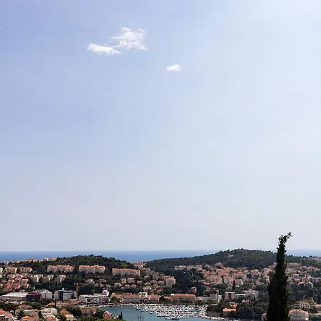 Semi - One Bedroom With Terrace And Sea View