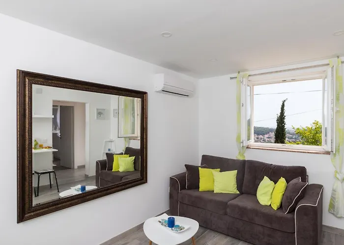 Daire Semi - One Bedroom With Terrace And Sea View
