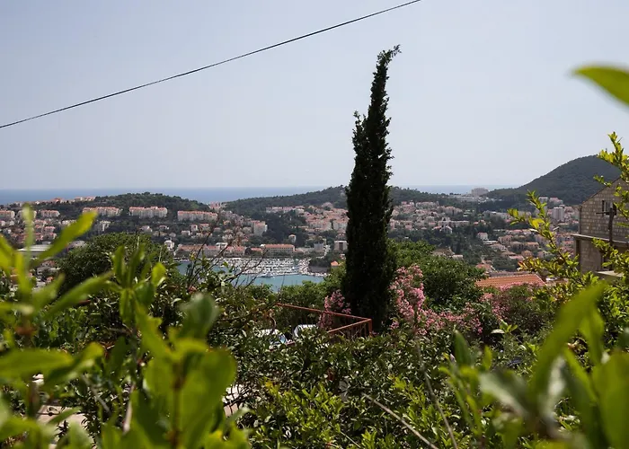 Semi - One Bedroom With Terrace And Sea View * Dubrovnik