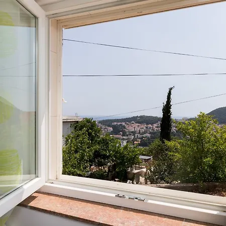 Semi - One Bedroom With Terrace And Sea View דוברובניק